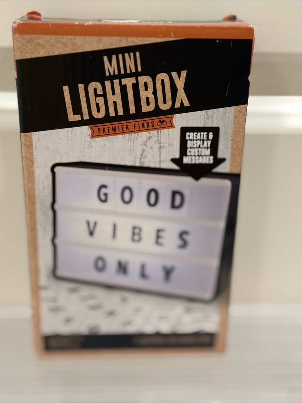 NEW Premier Finds Mini Lightbox with Changeable Message - Black Frame